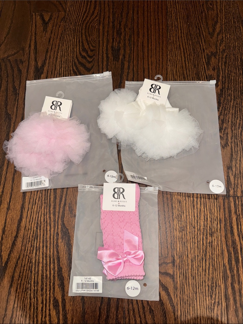 Bums & Roses Bundle of 3 NWT baby socks- 6/12 months